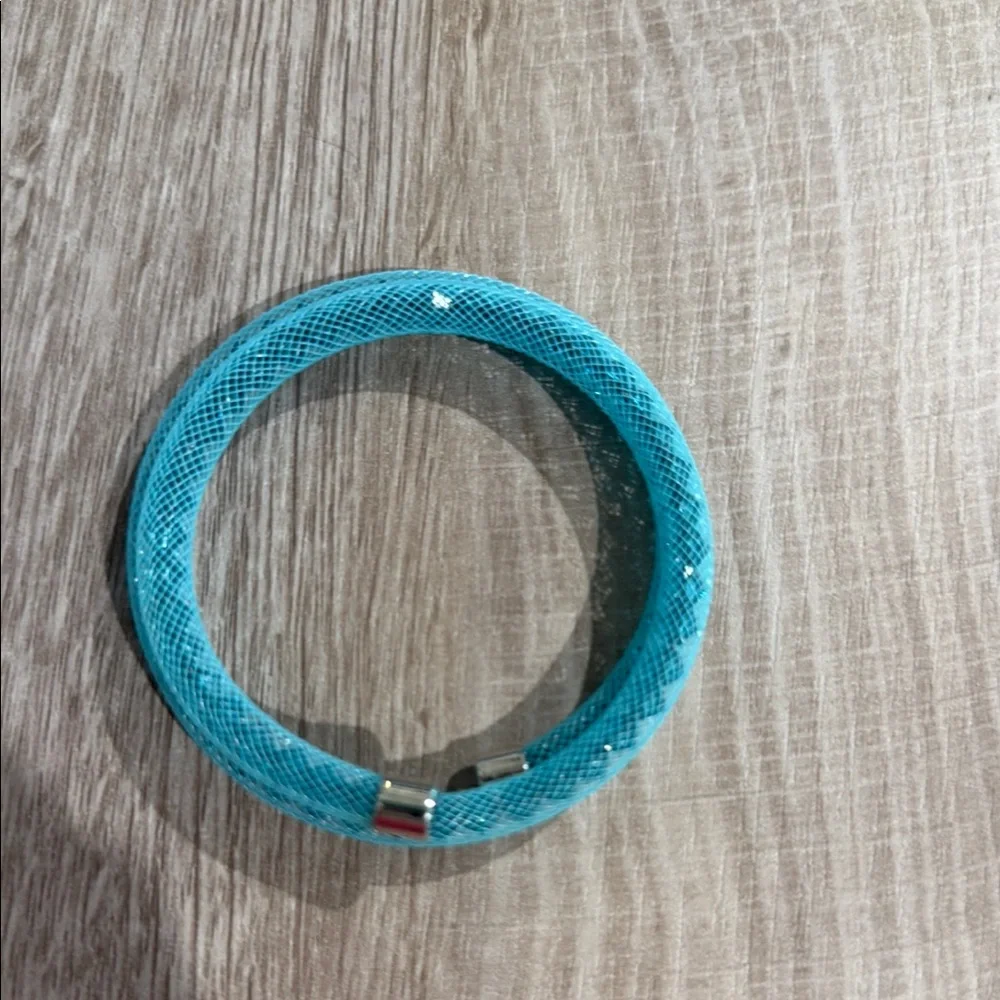 Touchstone Swarovski Crystal Blue Sparkle Bracelet NWOB - Picture 2 of 3